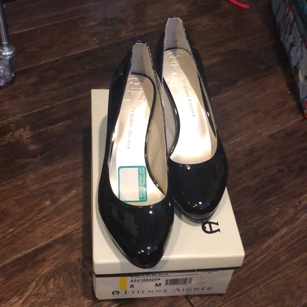 Black Patent Leather Heel BNIB